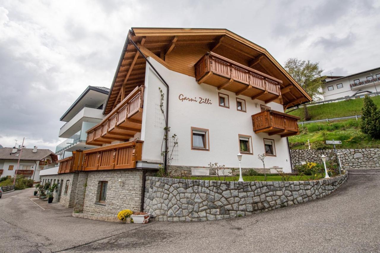 Apartments Zilli Laion Exterior photo