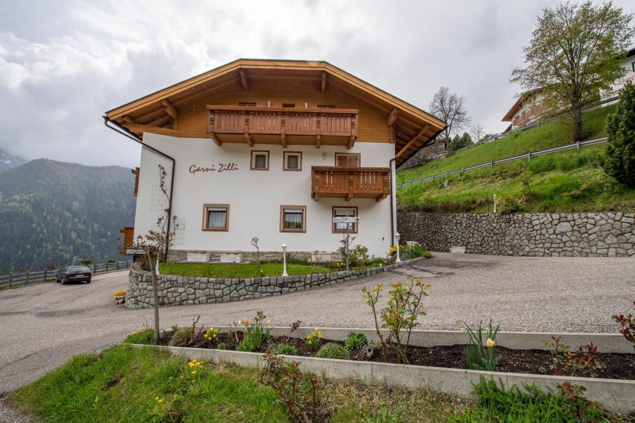 Apartments Zilli Laion Exterior photo